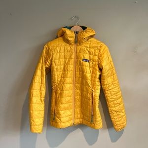 Patagonia Mustard Yellow Puffer Jacket XS